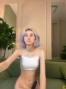 Snapshot of MiaInAir chatting on 21, 9, 2025 MiaInAir online show from 21, 9, 2025