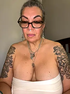 dieseldame1313 online show from 7, 11, 2025