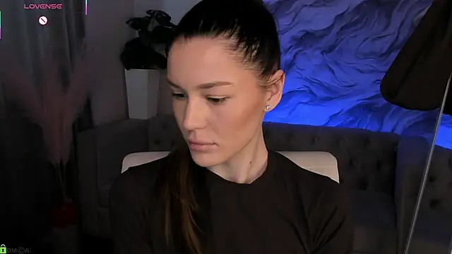 Aria Mila online show from 30, 3, 2026