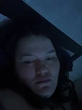 SunnyLeila2101 online show from 18, 1, 2026