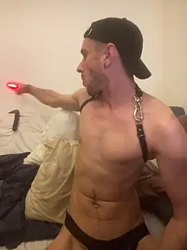 Snapshot of sexbooy27 chatting on 26, 10, 2025 sexbooy27 online show from 26, 10, 2025