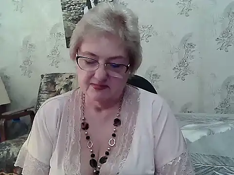 Snapshot of Renata62011 chatting on 23, 6, 2026 Renata62011 online show from 23, 6, 2026