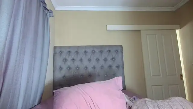 nanababe1 online show from 23, 2, 2025