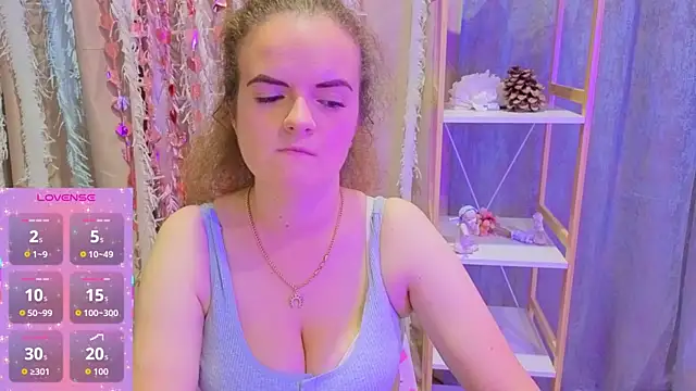 Luisa Rosee online show from 28, 10, 2025