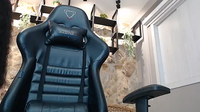 VenusBlazer online show from 17, 9, 2025