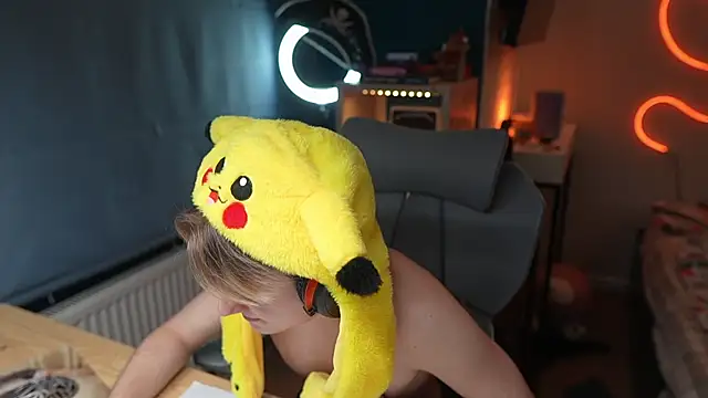 Serxyi online show from 11, 1, 2026