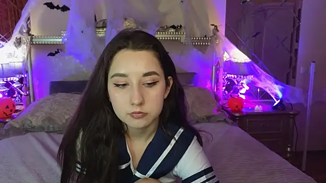 Eva Maller online show from 17, 10, 2025