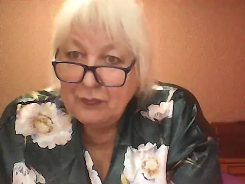 Alexia64231 online show from 13, 10, 2025