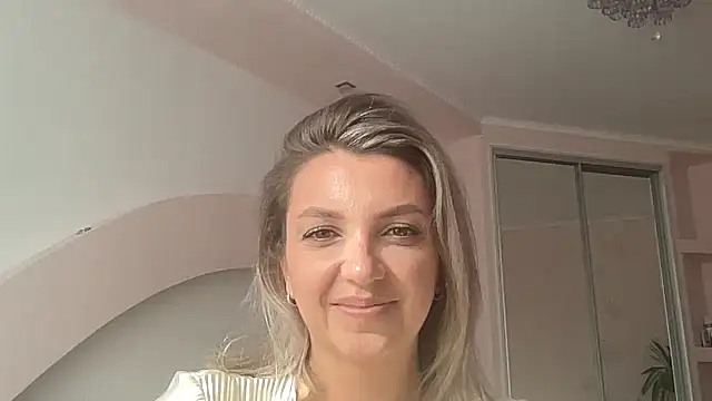 Snapshot of Beautysoul_ chatting on 18, 9, 2025 Beautysoul  online show from 18, 9, 2025