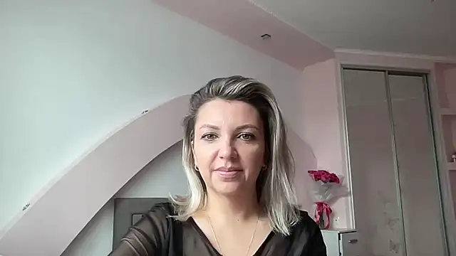 Snapshot of Beautysoul_ chatting on 13, 10, 2025 Beautysoul  online show from 13, 10, 2025