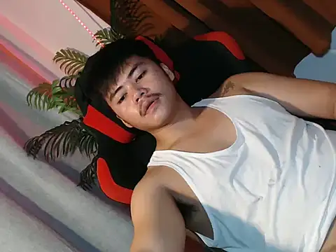 hot emman online show from 8, 6, 2026