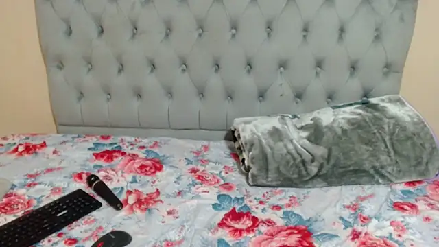 Babysex32 online show from 6, 2, 2026