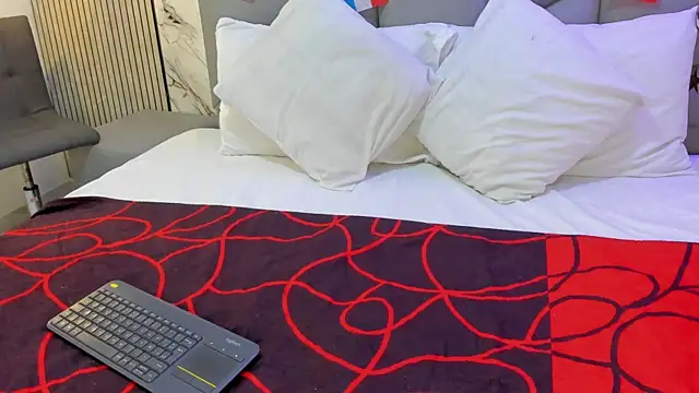 Snapshot of Tatihornyy chatting on 23, 6, 2026 Tatihornyy online show from 23, 6, 2026