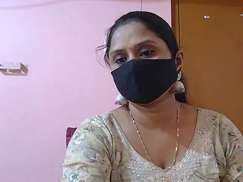 Snapshot of itsabika chatting on 13, 2, 2026 itsabika online show from 13, 2, 2026