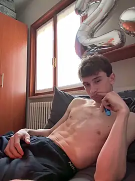 Snapshot of twinkethan07 chatting on 19, 1, 2026 twinkethan07 online show from 19, 1, 2026