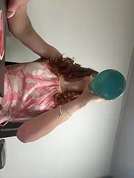 Emma Lodge online show from 9, 7, 2026