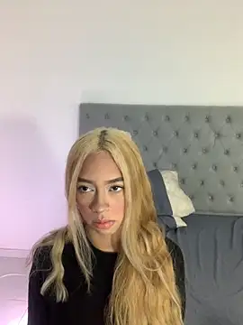 lily Bliss online show from 12, 9, 2025