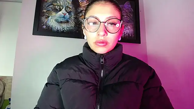 Snapshot of AriaBliss- chatting on 16, 10, 2025 AriaBliss- online show from 16, 10, 2025