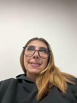 Snapshot of AriaBliss- chatting on 7, 11, 2025 AriaBliss- online show from 7, 11, 2025