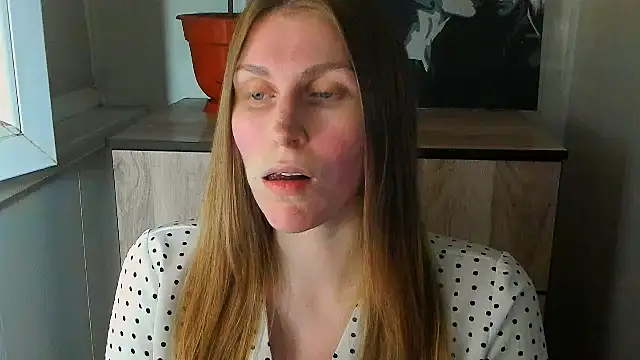 JuliaMuuun online show from 16, 7, 2026