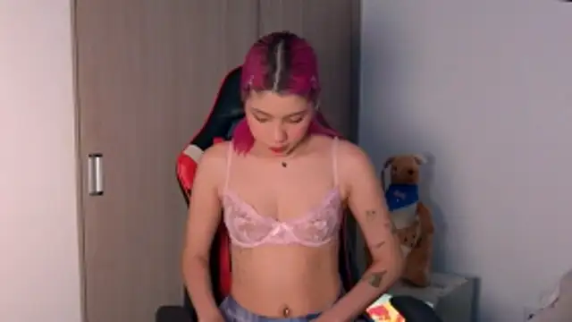 angelinhaaa online show from 23, 12, 2025