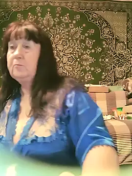 CrystalLime6411 online show from 16, 4, 2026