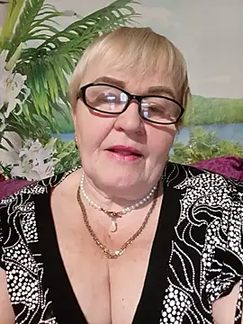 VioletSweet5566 online show from 9, 11, 2025