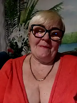 VioletSweet5566 online show from 5, 3, 2026