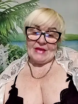 VioletSweet5566 online show from 26, 3, 2026