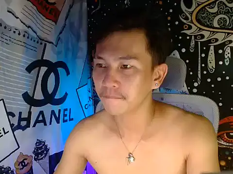 Snapshot of RalfAsian25 chatting on 8, 6, 2026 RalfAsian25 online show from 8, 6, 2026