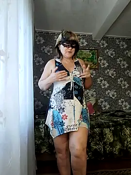 Snapshot of AliceGold5231 chatting on 22, 10, 2025 AliceGold5231 online show from 22, 10, 2025