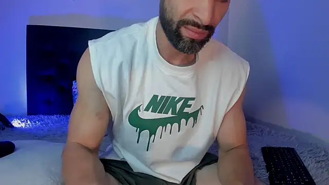 Enzo-wolf33 online show from 20, 4, 2026