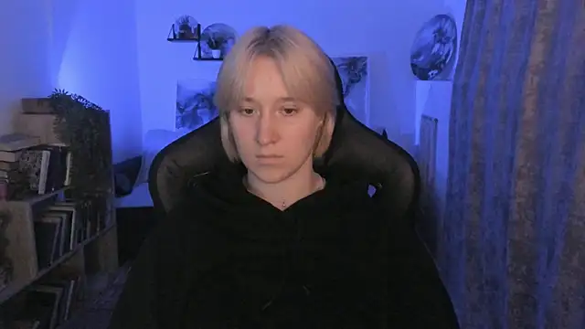 Snapshot of CinBellamy chatting on 1, 12, 2025 CinBellamy online show from 1, 12, 2025