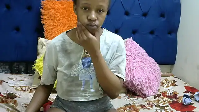 CURVYBABExxx online show from 9, 9, 2025