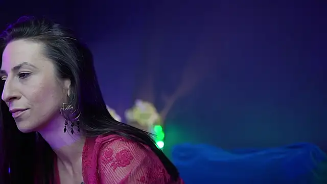 RubyRosa online show from 3, 11, 2025