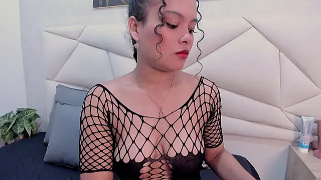 ValeriaJulio  online show from 8, 1, 2026