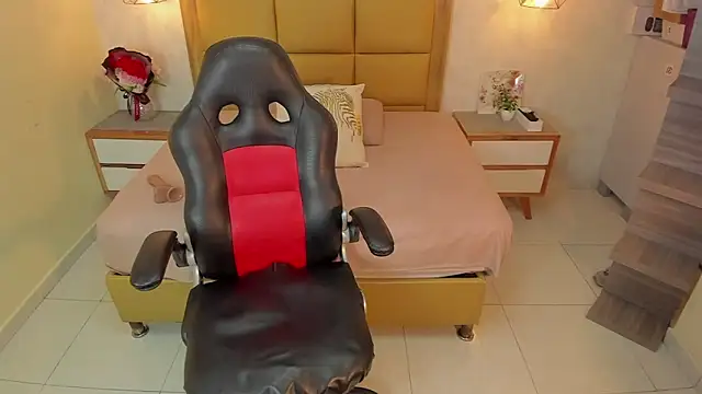 MELISSAROUGE online show from 18, 3, 2026