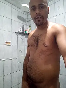 Snapshot of reisloko chatting on 13, 11, 2025 reisloko online show from 13, 11, 2025