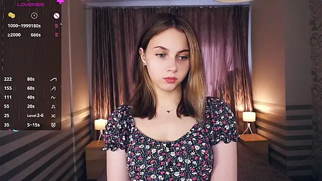 NylaNadler online show from 4, 10, 2025