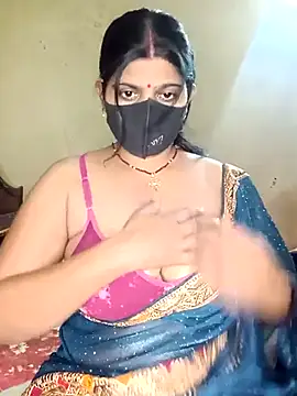 Snapshot of reena502 chatting on 17, 6, 2026 reena502 online show from 17, 6, 2026