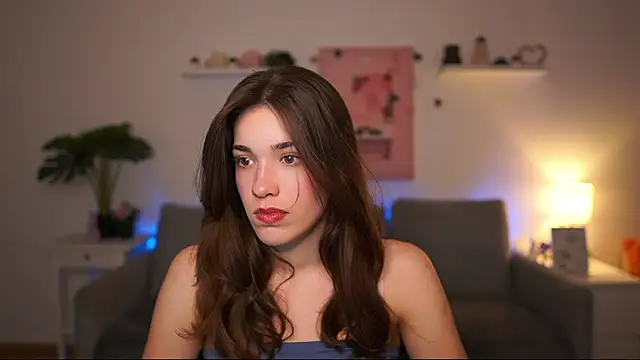 kissie cat online show from 29, 4, 2026