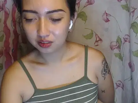 Snapshot of Soft_Angel8 chatting on 7, 6, 2026 Soft Angel8 online show from 7, 6, 2026