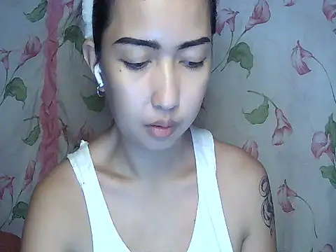 Snapshot of Soft_Angel8 chatting on 4, 7, 2026 Soft Angel8 online show from 4, 7, 2026