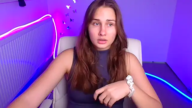 Stefanie Sweet online show from 25, 10, 2025