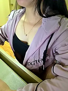 lanlan girl2k online show from 23, 2, 2026