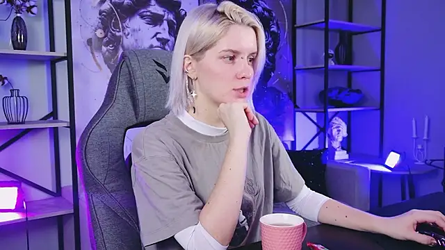 BethanyCloud online show from 10, 2, 2026