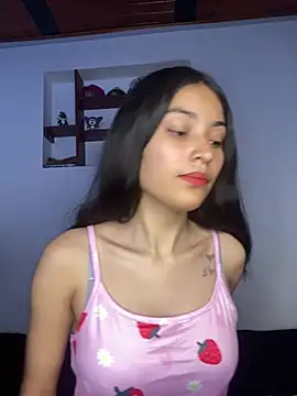 hotwife26 online show from 8, 4, 2026