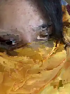 Snapshot of crazy111girl chatting on 24, 10, 2025 crazy111girl online show from 24, 10, 2025