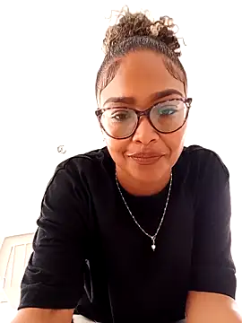 BiiancaEstradaa online show from 6, 3, 2026