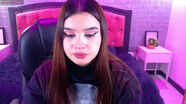 Natalie loffreda online show from 28, 10, 2025